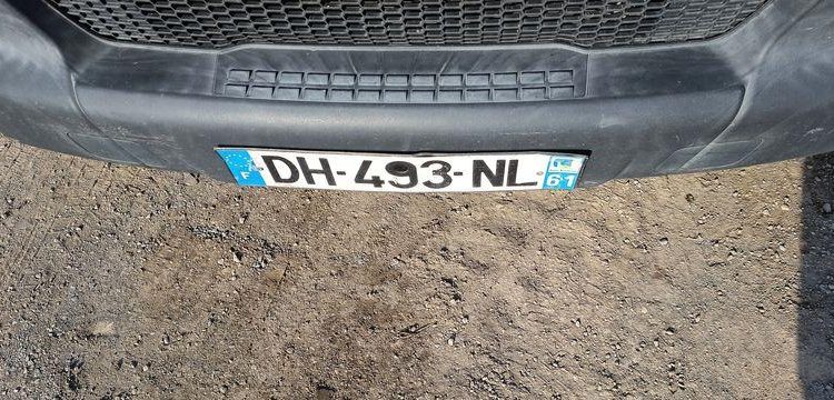 IVECO 35C  BENNE SIMPLE CABINE COFFRE  DH-493-NL