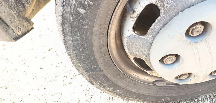 IVECO 35C  BENNE SIMPLE CABINE COFFRE  DH-493-NL