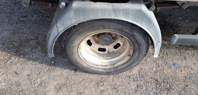 IVECO 35C  BENNE SIMPLE CABINE COFFRE  DH-493-NL