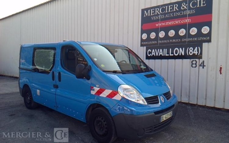 RENAULT TRAFIC II  DL-423-VG