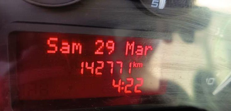 IVECO 35C13.6- CAMION BENNE SIMPLE CAB – COFFRE
  DM-283-TL