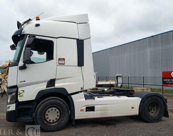 RENAULT T480 BLANC DN-113-FP