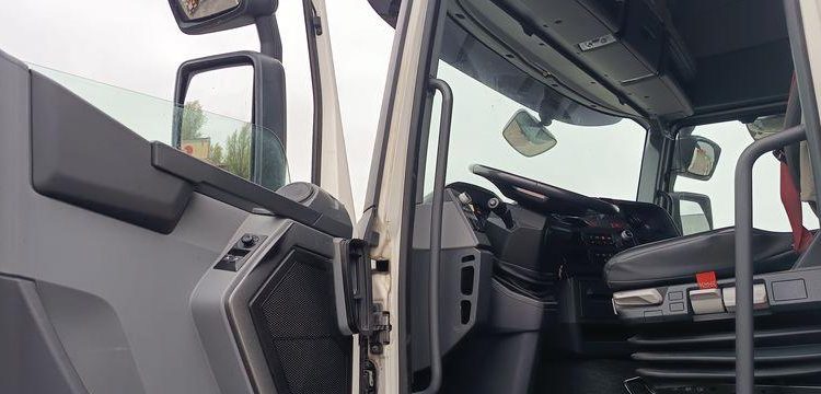 RENAULT T480 BLANC DN-113-FP