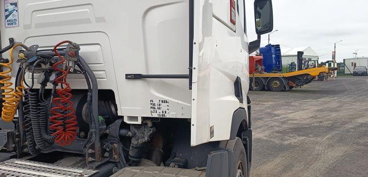 RENAULT T480 BLANC DN-113-FP