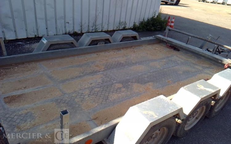 MOIROUD REMORQUE PORTE ENGIN 3 ESSIEUX PTAC 3500KG  DP-278-VJ