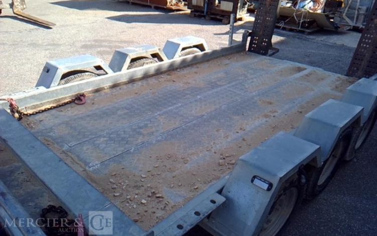 MOIROUD REMORQUE PORTE ENGIN 3 ESSIEUX PTAC 3500KG  DP-278-VJ