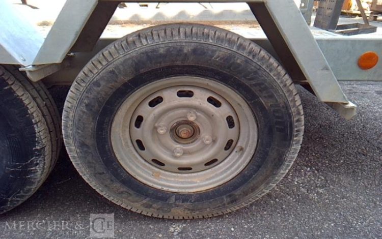 MOIROUD REMORQUE PORTE ENGIN 3 ESSIEUX PTAC 3500KG  DP-278-VJ