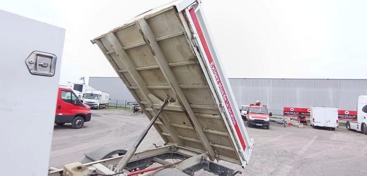 IVECO 35C15  BENNE DOUBLE CABINE  DQ-269-EV