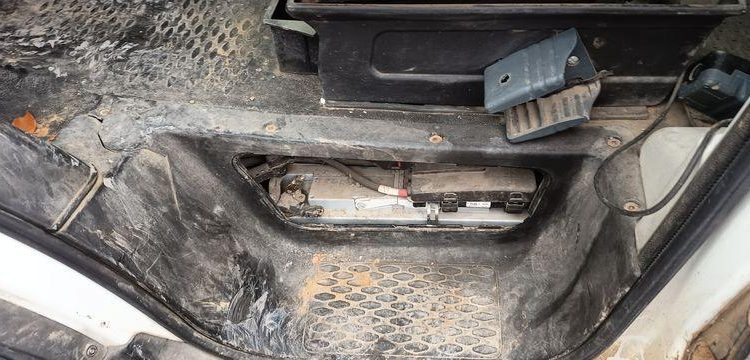 IVECO 35C13D CC – CAMION BENNE DOUBLE CAB  DS-325-CE