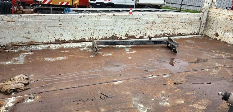 IVECO 35C13D CC – CAMION BENNE DOUBLE CAB  DS-325-CE