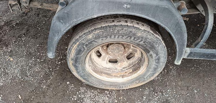 IVECO 35C13D CC – CAMION BENNE DOUBLE CAB  DS-325-CE