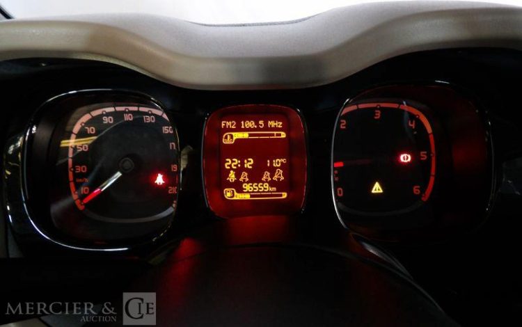 FIAT PANDA BLEU DX-206-ZK