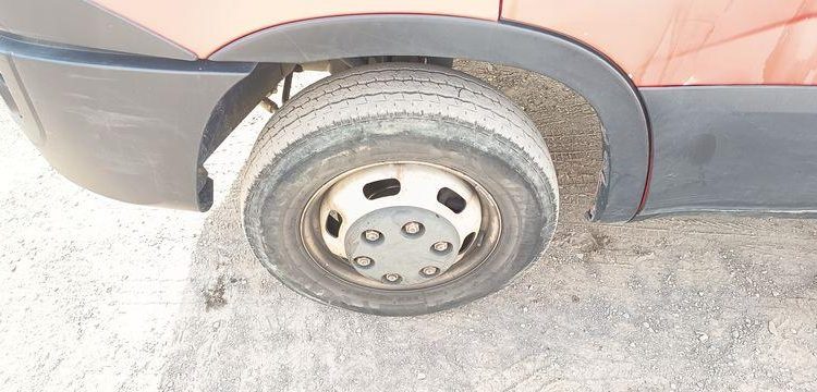 IVECO DAILY 35C – CAMION BENNE SIMPLE CAB COFFRE  DY-566-WL