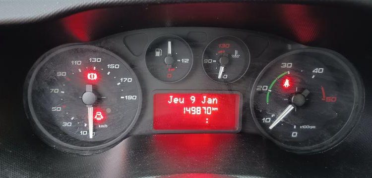 IVECO 35C13 – CAMION BENNE SIMPLE CAB  EA-753-XZ