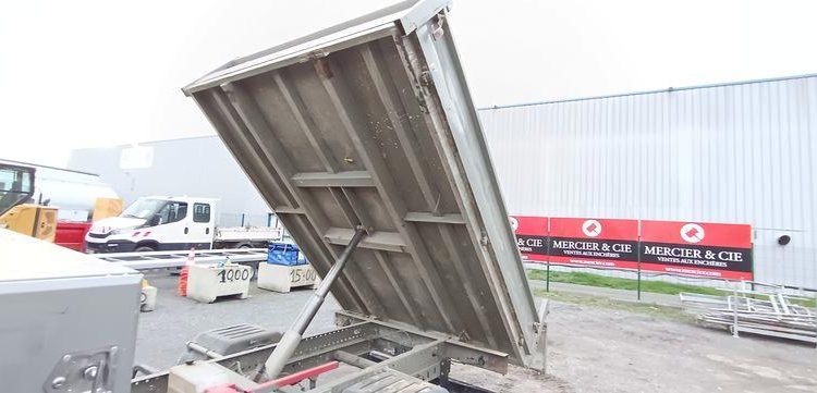 IVECO 35C13 – CAMION BENNE SIMPLE CAB  EA-753-XZ