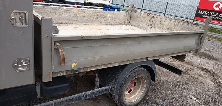 IVECO 35C13 – CAMION BENNE SIMPLE CAB  EA-753-XZ