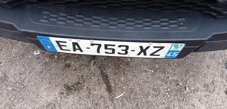 IVECO 35C13 – CAMION BENNE SIMPLE CAB  EA-753-XZ