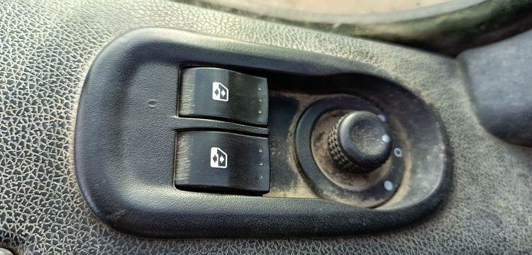 RENAULT MASTER DCI135 – CAMION BENNE SIMPLE CAB – COFFRE
  EB-447-TN