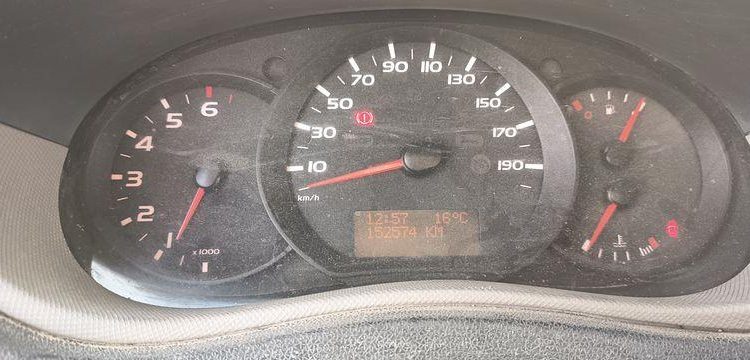 RENAULT MASTER DCI135 – CAMION BENNE SIMPLE CAB – COFFRE
  EB-447-TN