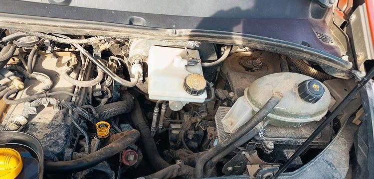 RENAULT MASTER DCI135 – CAMION BENNE SIMPLE CAB – COFFRE
  EB-447-TN