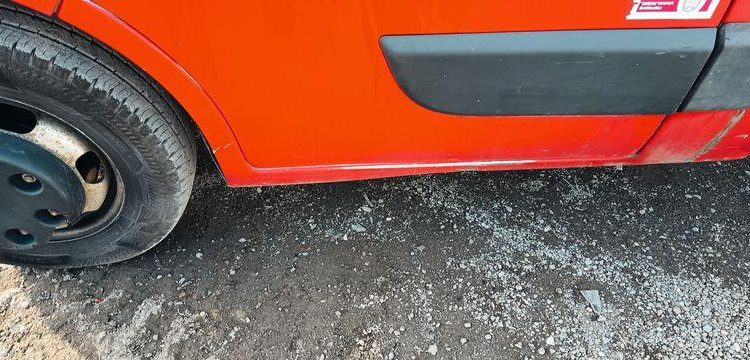 RENAULT MASTER DCI135 – CAMION BENNE SIMPLE CAB – COFFRE
  EB-447-TN