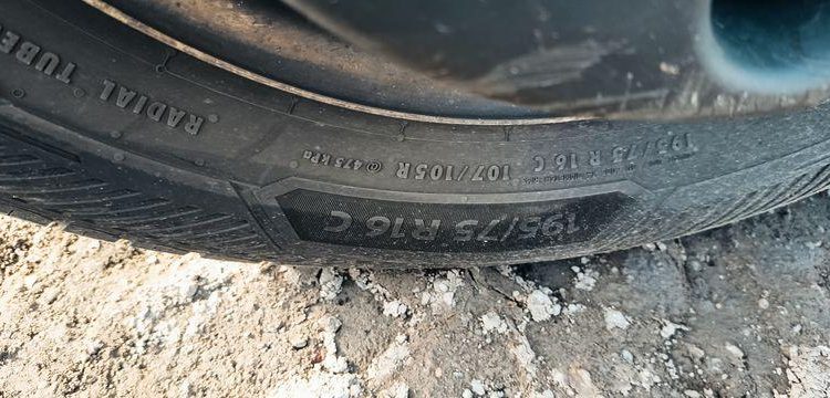 RENAULT MASTER DCI135 – CAMION BENNE SIMPLE CAB – COFFRE
  EB-447-TN