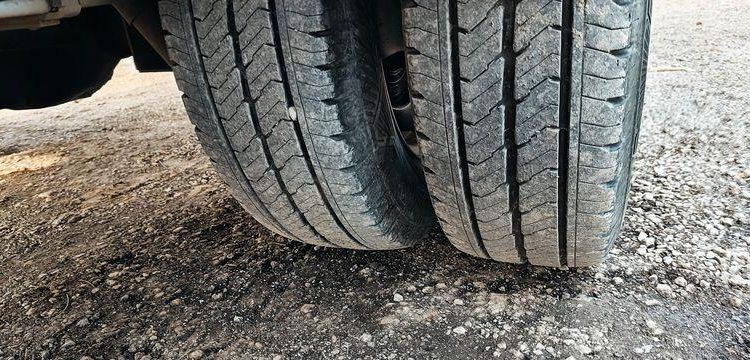 RENAULT MASTER DCI135 – CAMION BENNE SIMPLE CAB – COFFRE
  EB-447-TN