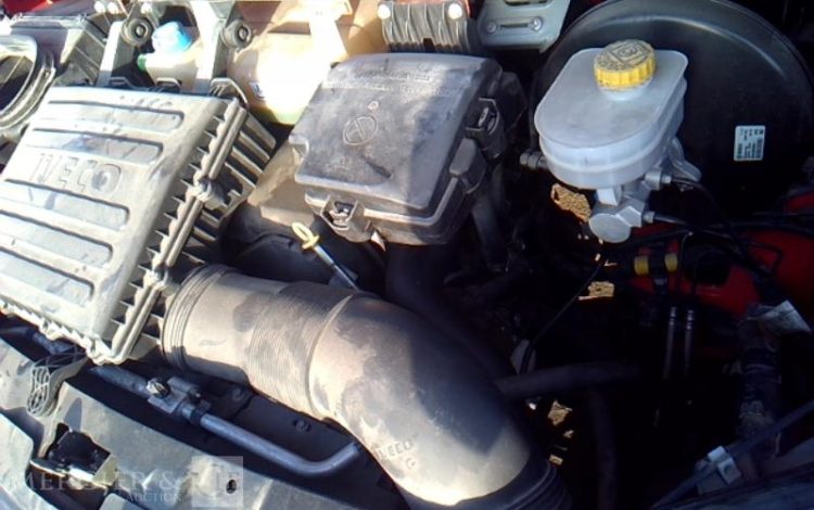 IVECO 35C13 – CAMION BENNE SIMPLE CAB – COFFRE  EB-485-DQ