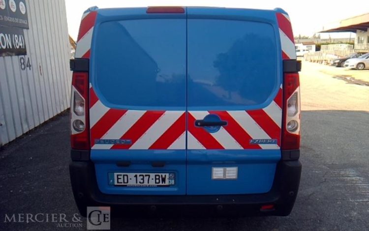 PEUGEOT EXPERT HDI BLEU ED-137-BW