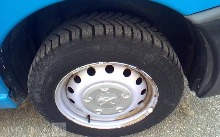 PEUGEOT EXPERT  ED-183-VQ