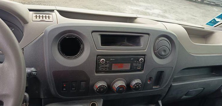 RENAULT MASTER BENNE SIMPLE CAB- COFFRE ROUGE ED-254-FX