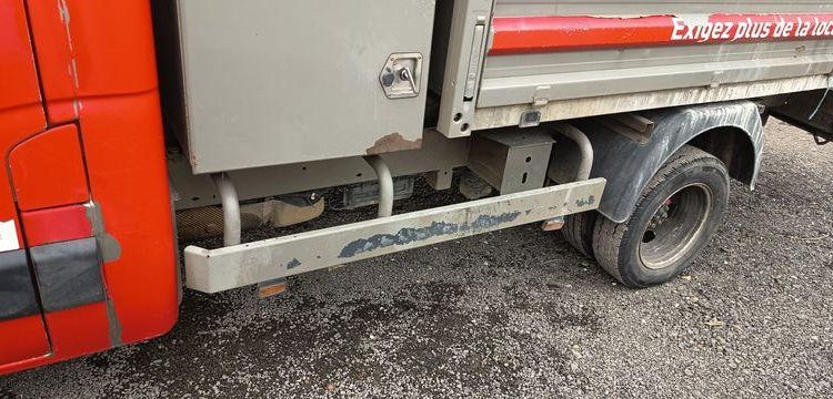 RENAULT MASTER BENNE SIMPLE CAB- COFFRE ROUGE ED-254-FX