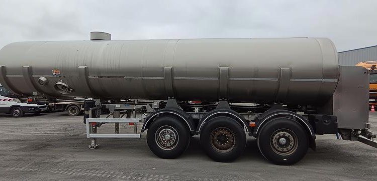 ETA SEMI REMORQUE SR3A CITERNE ALIMENTAIRE 3 ESSIEUX – PTAC : 38 TONNES – ANNEE 2016  EF-194-WZ