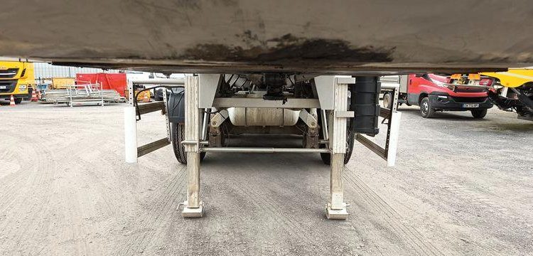 ETA SEMI REMORQUE SR3A CITERNE ALIMENTAIRE 3 ESSIEUX – PTAC : 38 TONNES – ANNEE 2016  EF-194-WZ