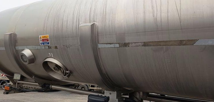 ETA SEMI REMORQUE SR3A CITERNE ALIMENTAIRE 3 ESSIEUX – PTAC : 38 TONNES – ANNEE 2016  EF-194-WZ