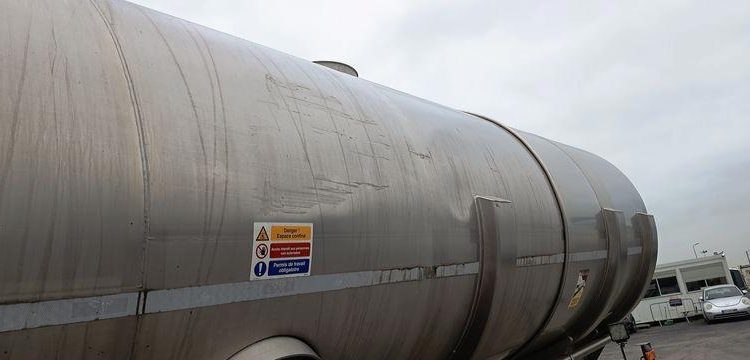 ETA SEMI REMORQUE SR3A CITERNE ALIMENTAIRE 3 ESSIEUX – PTAC : 38 TONNES – ANNEE 2016  EF-194-WZ