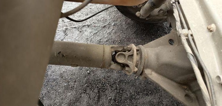 IVECO 35C13 – CAMION BENNE SIMPLE CAB – COFFRE ROUGE EF-202-TL