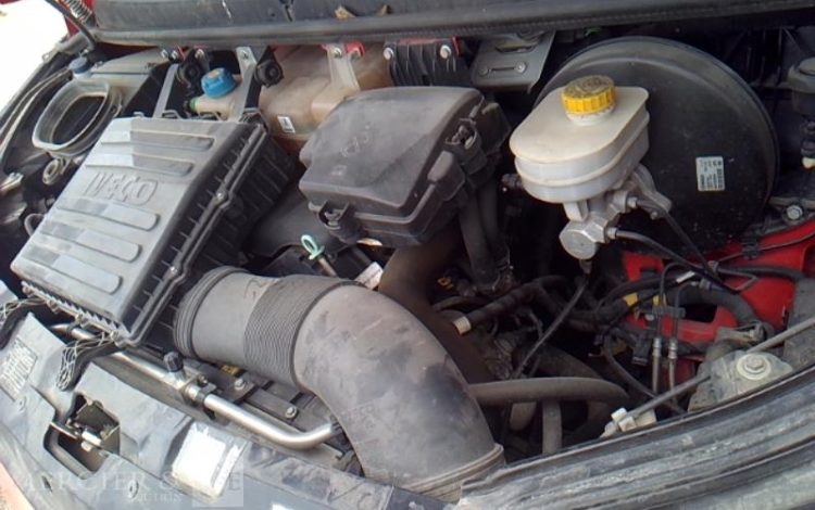 IVECO 35C13 – CAMION BENNE SIMPLE CABINE COFFRE  EF-385-FV