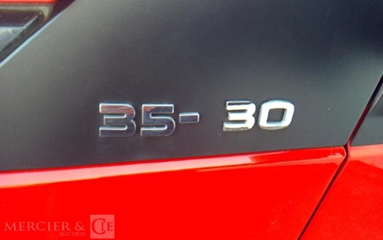 IVECO 35-130  BENNE SIMPLE CABINE COFFRE  EF-459-FE