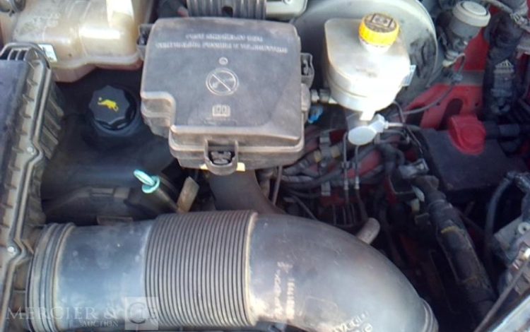 IVECO 35-130  BENNE SIMPLE CABINE COFFRE  EF-459-FE