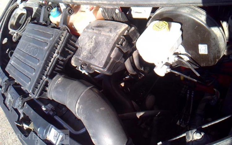 IVECO 35-130  BENNE SIMPLE CABINE COFFRE  EF-646-FV