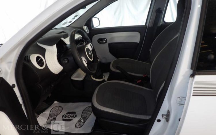 RENAULT TWINGO 1,0 SCE 70CH LIMITED  EF-904-QZ