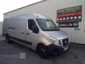 NISSAN NV400 GRIS EJ-761-NT