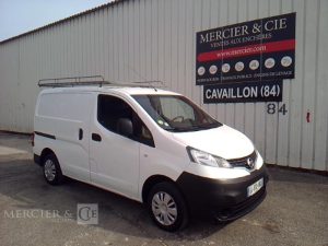 NISSAN NV200 BLANC EJ-972-MQ