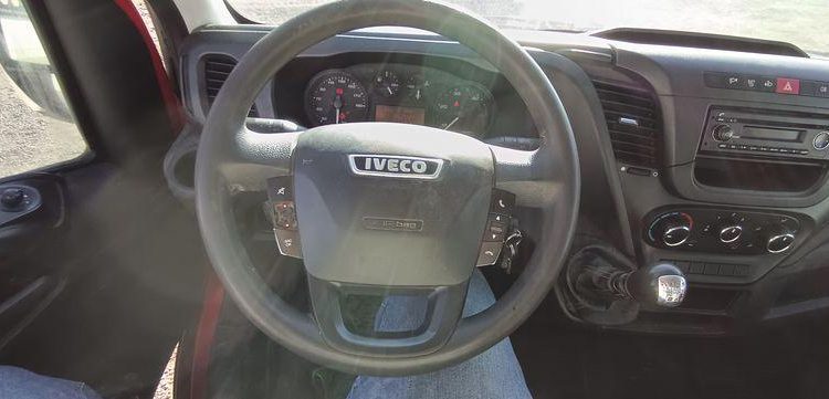 IVECO CAMION BENNE SIMPLE CAB – COFFRE  EN-015-QY