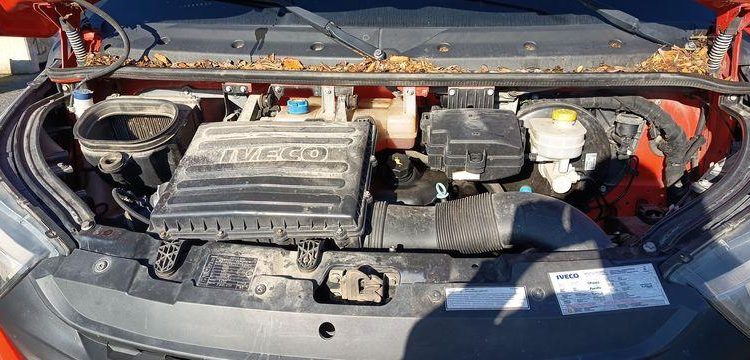 IVECO CAMION BENNE SIMPLE CAB – COFFRE  EN-015-QY