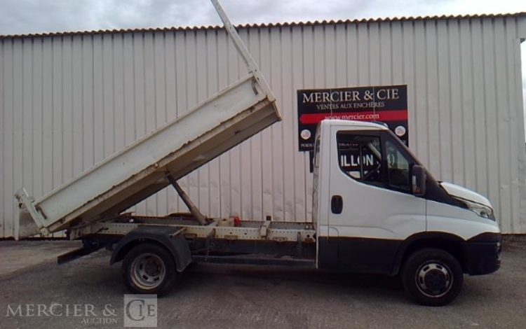 IVECO 35C14 – CAMION BENNE SIMPLE CABINE COFFRE  EN-307-GP