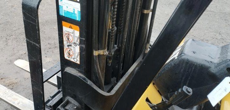 CATERPILLAR CHARIOT ELEVATEUR ELECTRIQUE EP15KRT CAPACITE 1,5 T – HAUTEUR DE LEVEE 4,31M  EP15KRT