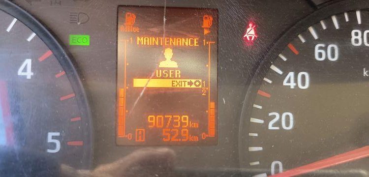 NISSAN NT400- NACELLE