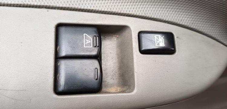 NISSAN NT400- NACELLE